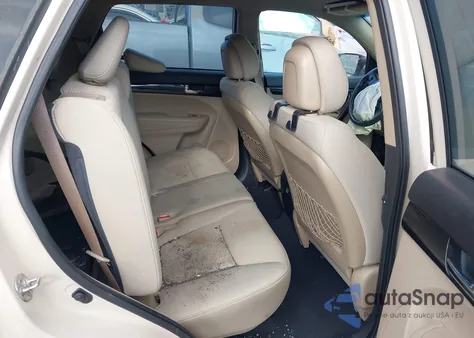 2011 Kia Sorento Lx V6 из США, поврежденный, VIN 5XYKTDA27BG130555